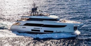 Luxury yacht Navetta 33 during speed in the ocean